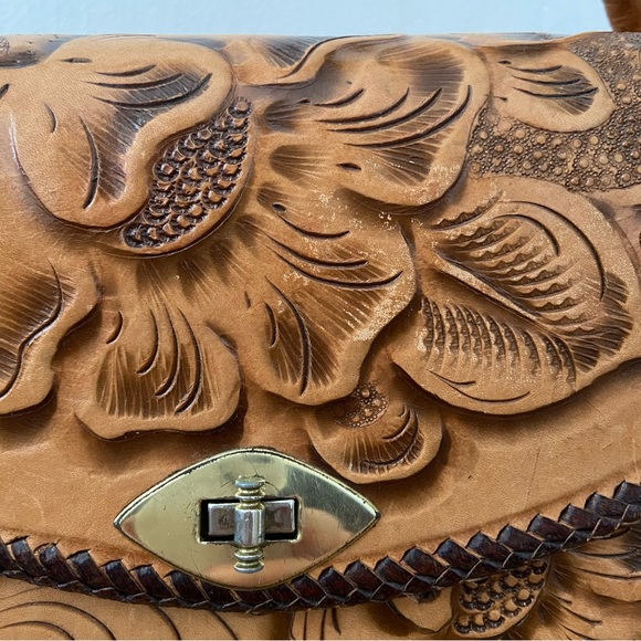 Vintage Tooled Leather Handbag - Picture 2 of 9